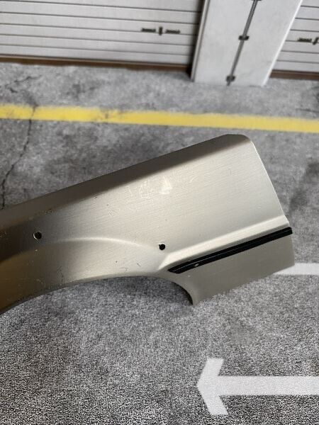 Bau den DeLorean Heckteil und linker Frontkotflügel mit Mängeln Eaglemoss 1:8