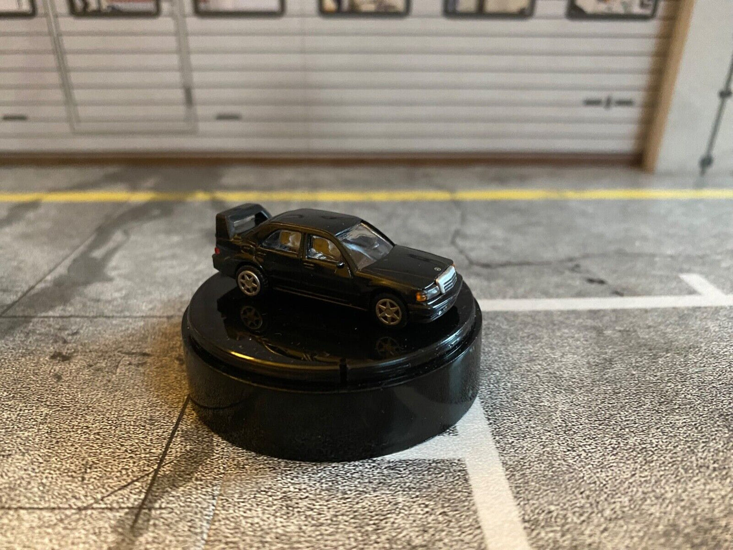 Mercedes Benz 190E 2.5-16V Evo2 schwarz gebraucht in OVP black used box Georgia 1:100