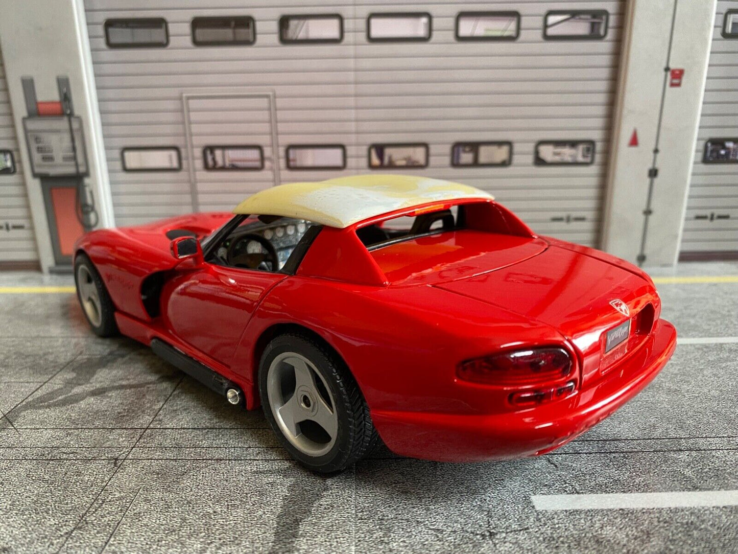 Double Bubble Hardtop für Dodge Viper RT/10 Resin unlackiert Diorama Tuning 1:18