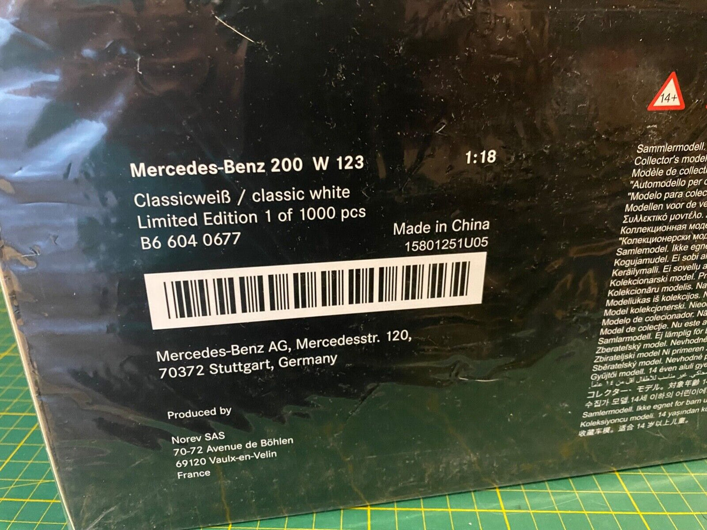 Mercedes Benz 200 AMG Classic Weiß W123 B66040677 Norev Neu in OVP 1:18