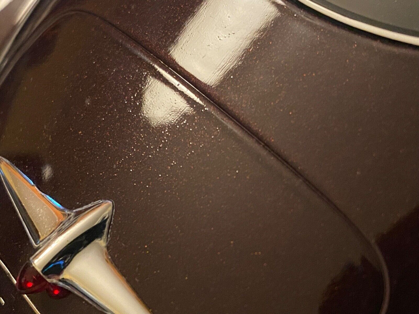 Holden Efijy 2005 Concept Car based on a Chevrolet Corvette V8 new in box 1:18