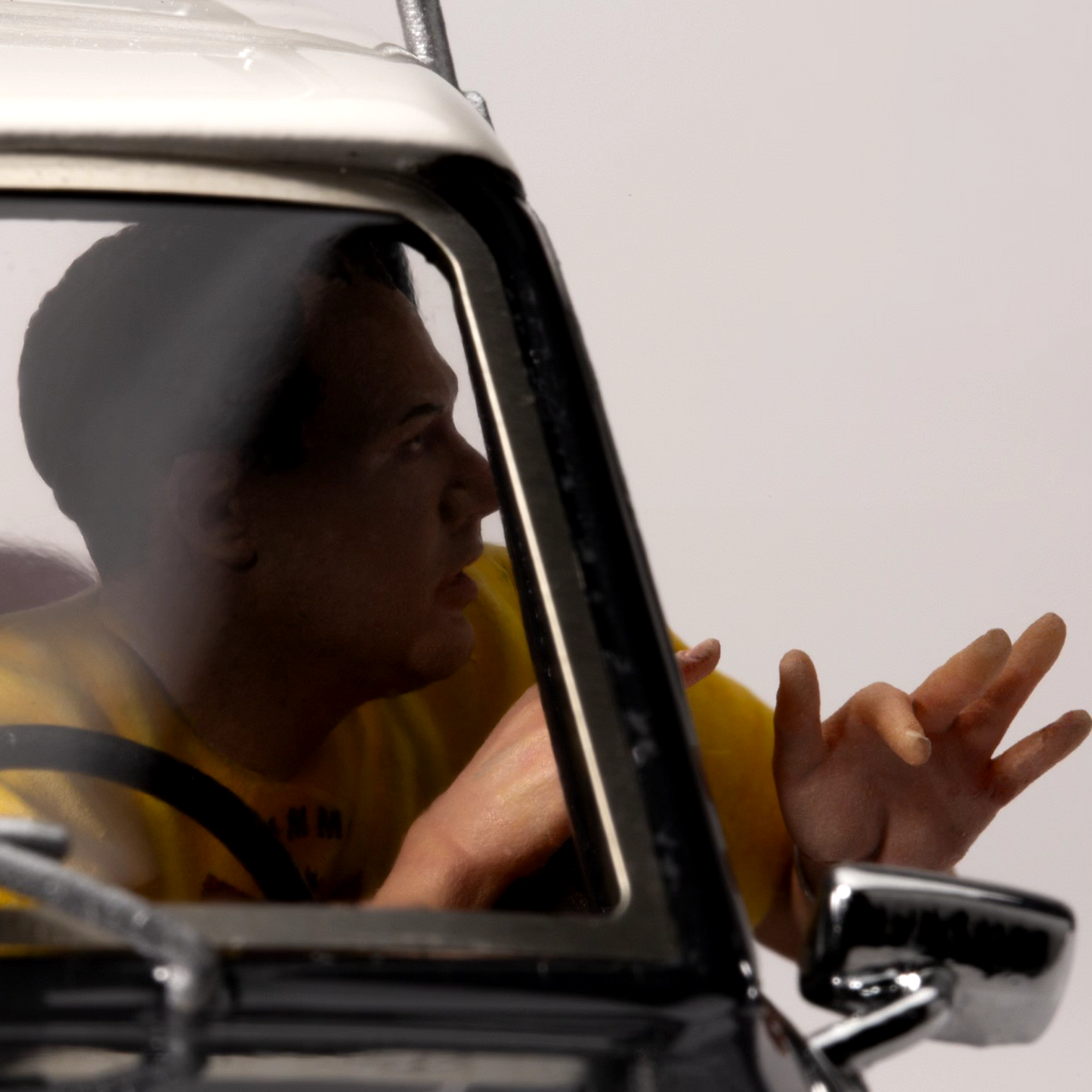 Fiat 1100 1981 + Mimmo Figur "CARLO VERDONE" Neu OVP new in box 1:18