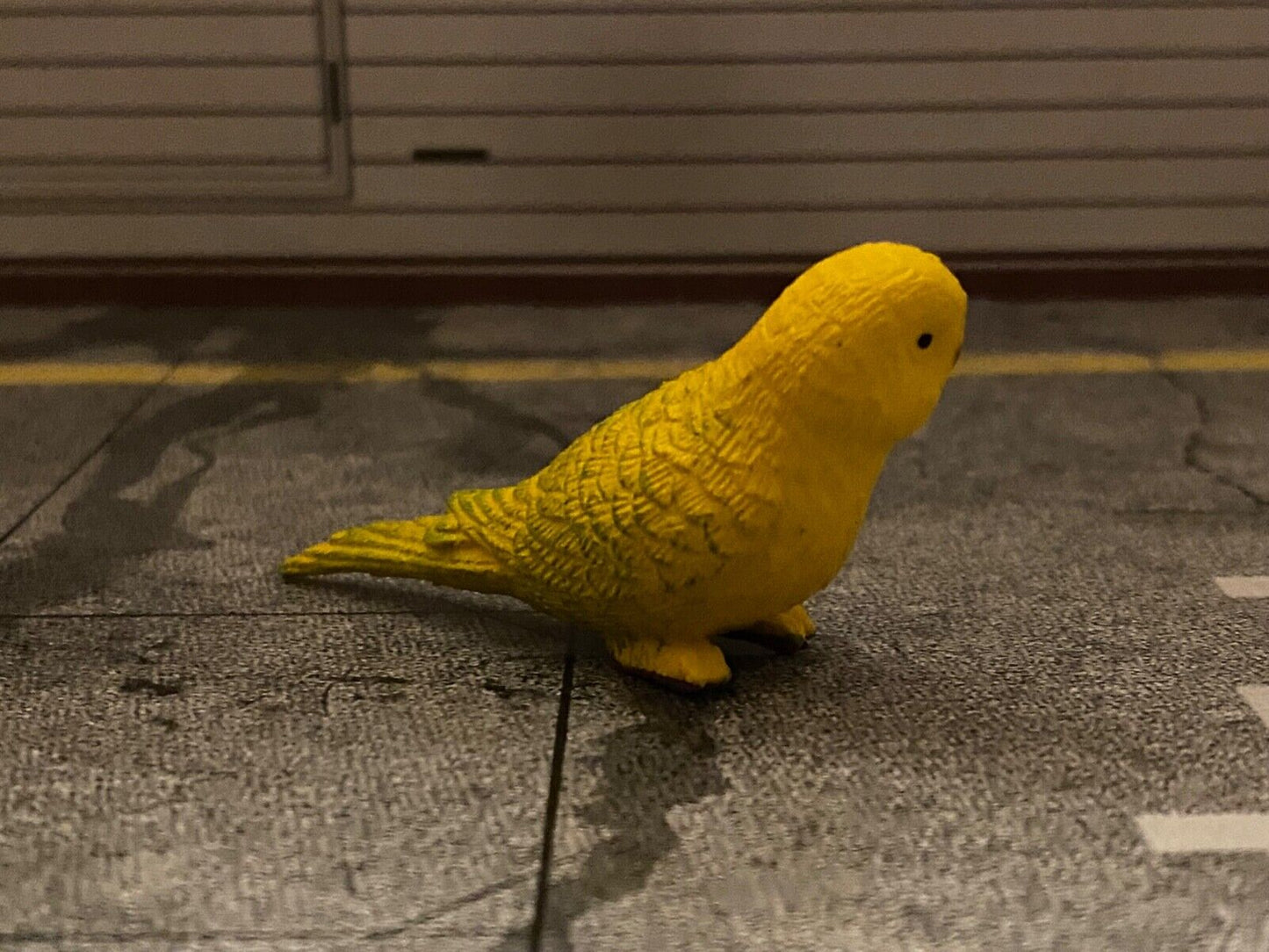 Wellensittich Kanarienvogel gelb Kunststoff neu Diorama Maßstab ca. 1:10 / 1:12