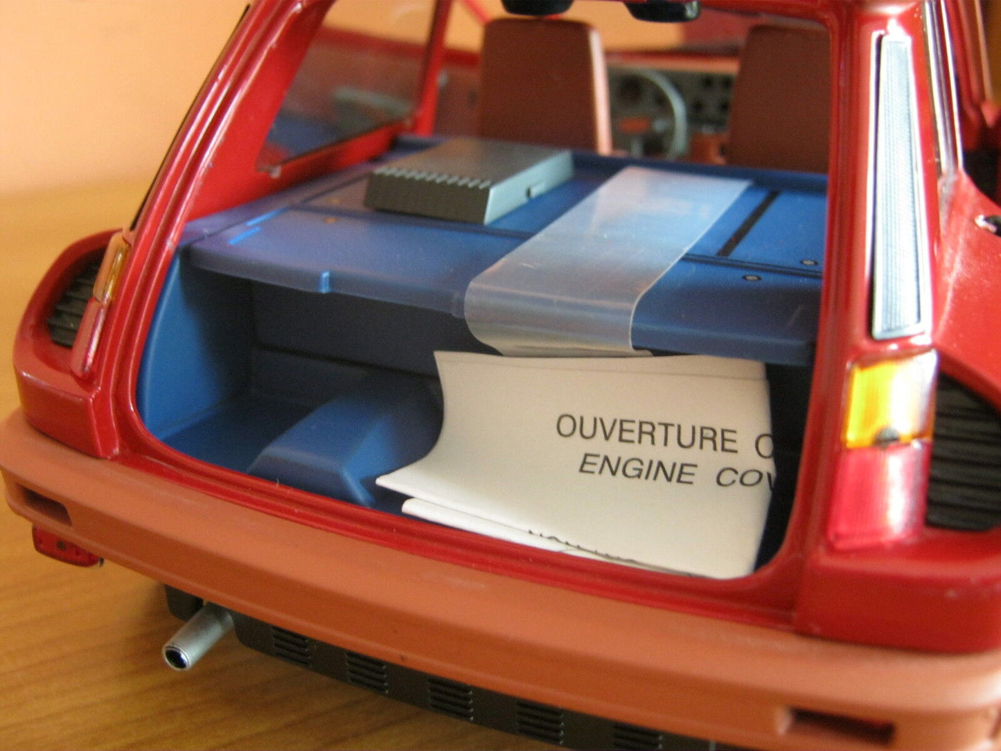 Renault 5 Turbo Umbau Modifikation mit Maxi Turbo Frontstoßstange Code 3 1:18