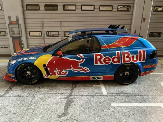 Holden Triple Eight 888 Project Sandman TributeEdt RED BULL BR18601B Biante 1:18