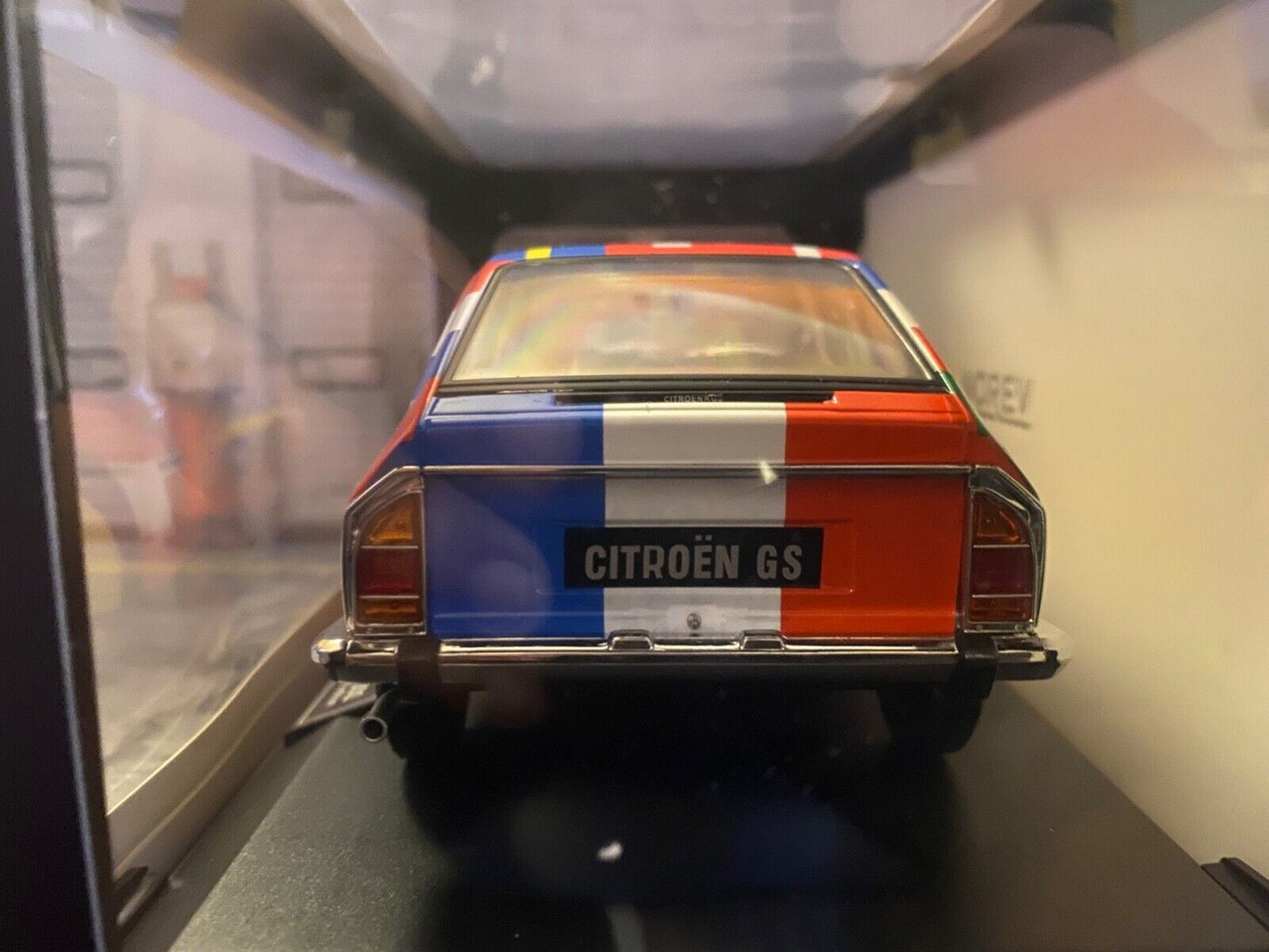Citroën GS 1971 1.Variante mit roten Felgen 200 EXCLU WEB 181666 Norev Neu 1:18