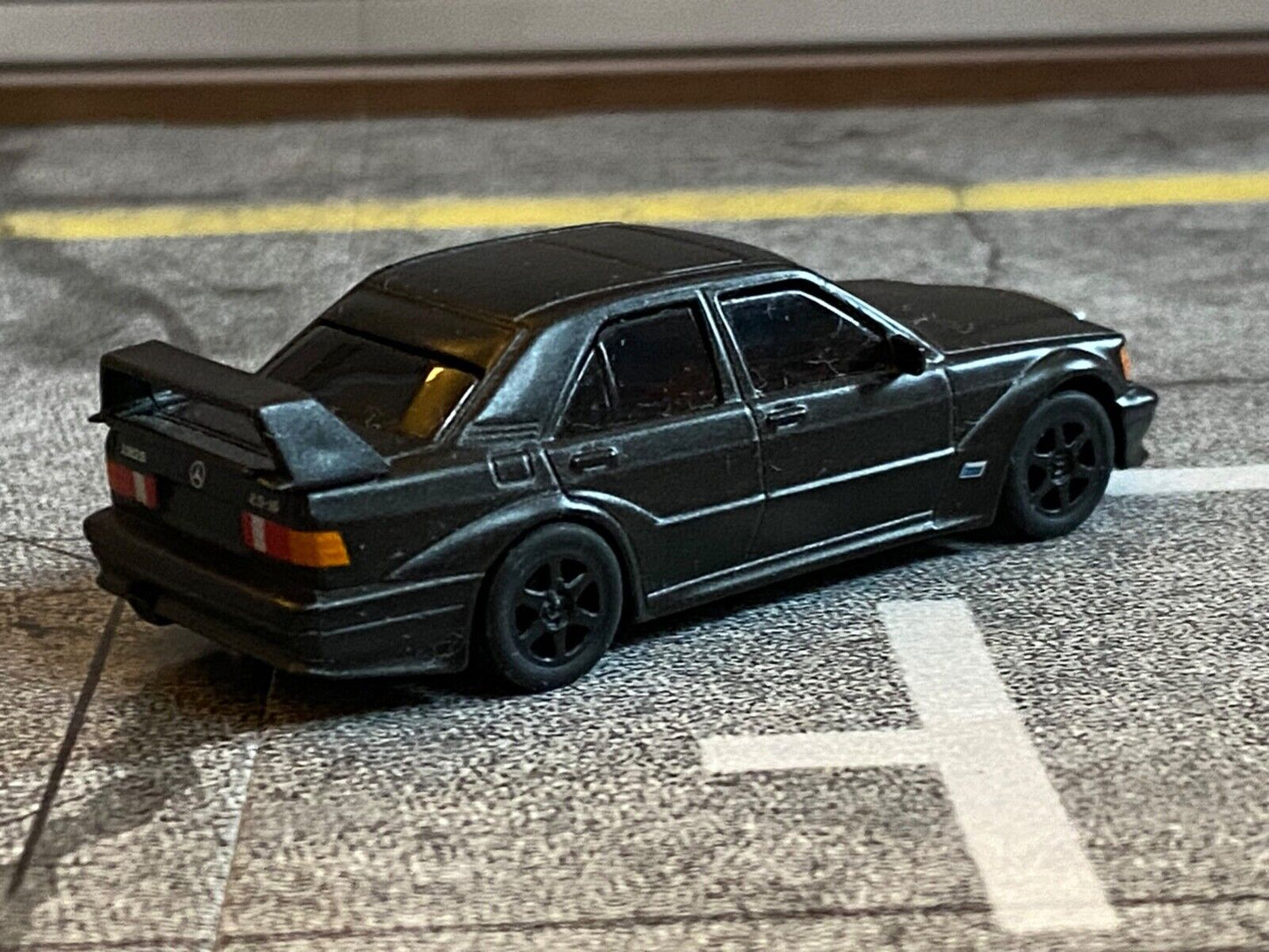 Mercedes Benz 190E 2.5-16V Evo2 Black Matt Schwarz Matt 1:64