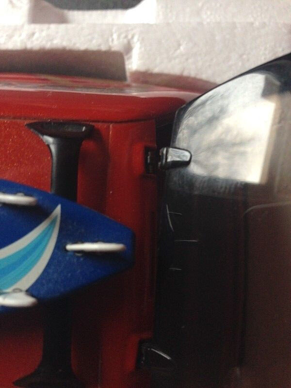 Holden Sandman VU SS Panel Van Mambo Concept 2001 Classic Carlectables 1:18