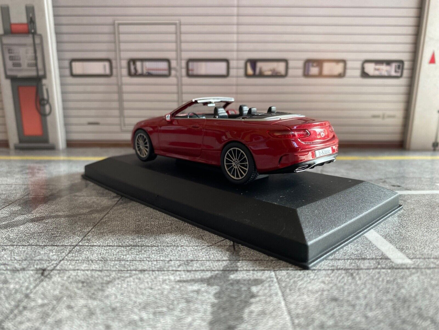 Mercedes Benz E-Klasse Cabriolet Mercedes Benz IAA 2017 I-Scale 1:43