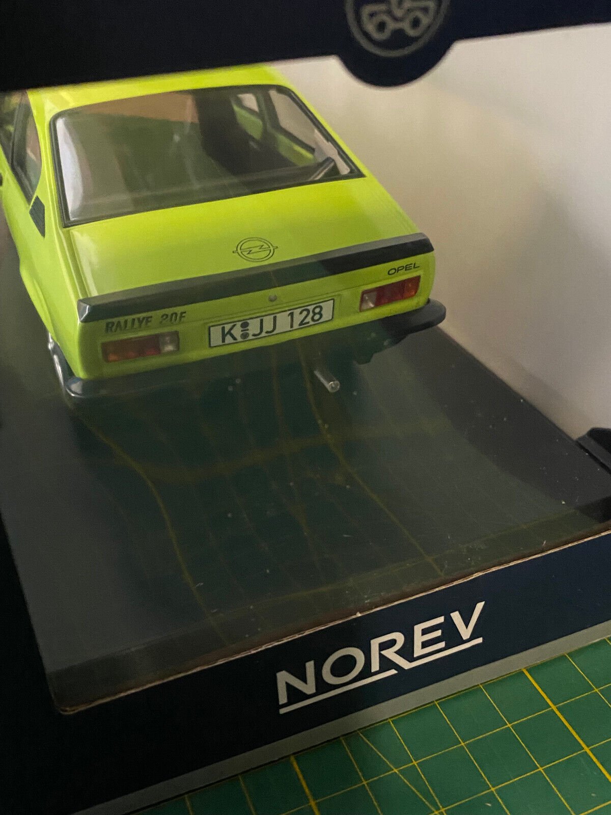 Opel Kadett C Rallye 2.0E Grün Norev 183653 Neu in OVP 1:18