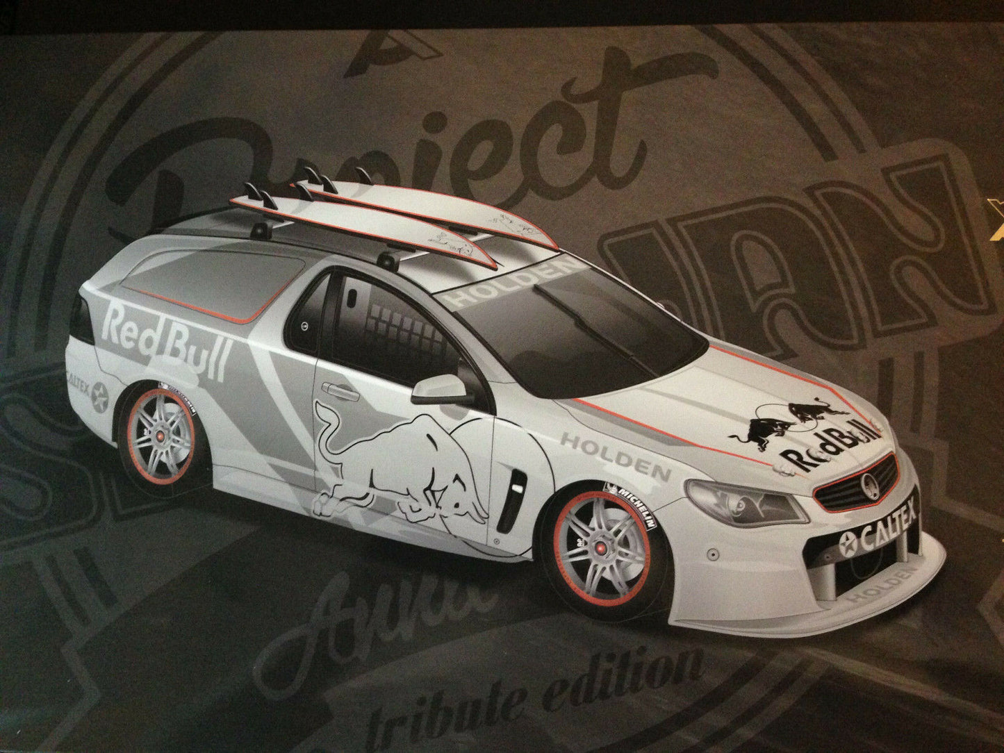 Holden Triple Eight 888 Project Sandman TributeEdt RED BULL BR12601A Biante 1:12