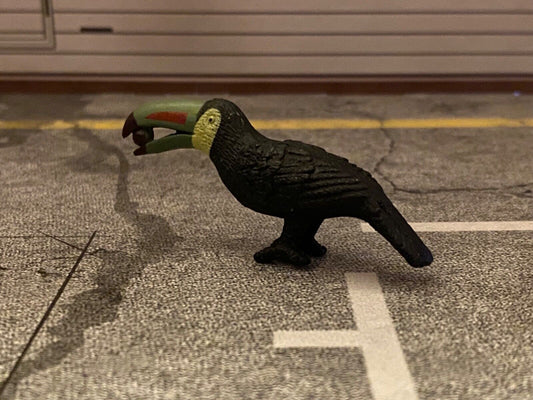 Tucan Toucan Urwald Südamerika Kunststoff neu Diorama Maßstab ca. 1:10 / 1:12