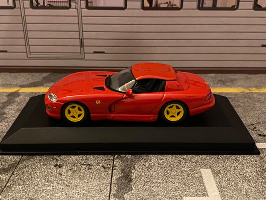 Dodge Viper RT/10 mit Double Bubble Hardtop "Ketchup & Mustard" 1:43