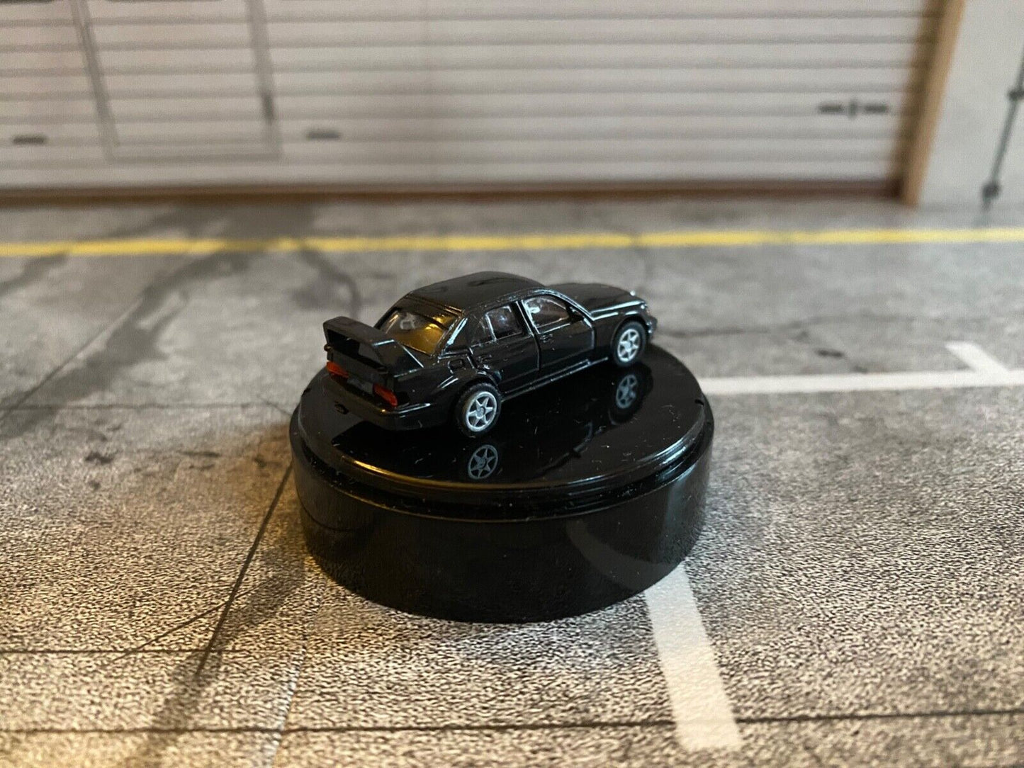 Mercedes Benz 190E 2.5-16V Evo2 schwarz gebraucht in OVP black used box Georgia 1:100