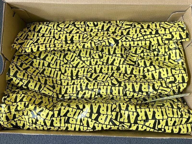 Adidas ZX 8000 x IRAK Family & Friends 1 of 16 pairs F&F US 12 UK 11,5 EUR 46 ⅔