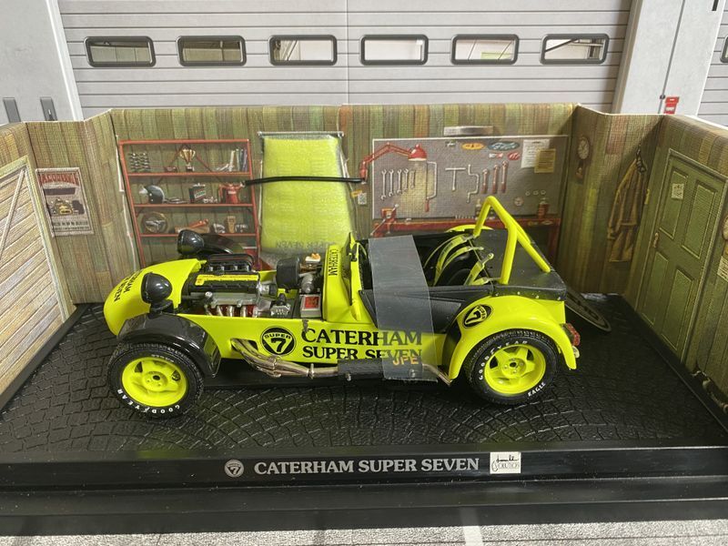 Caterham Super Seven JPE World Record Holder 0-60 MPH Lotus Kyosho Neu new 1:18