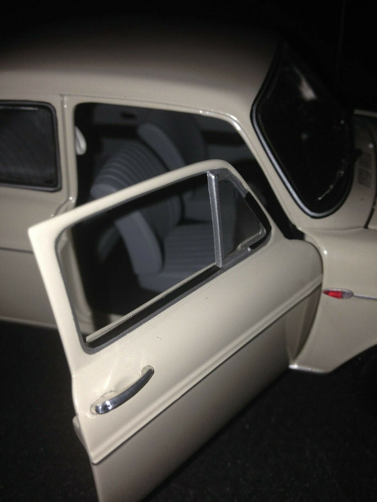 Blaulicht (ohne Funktion) magnetisch Feuerwehr Polizei Diorama Tuning 1:18