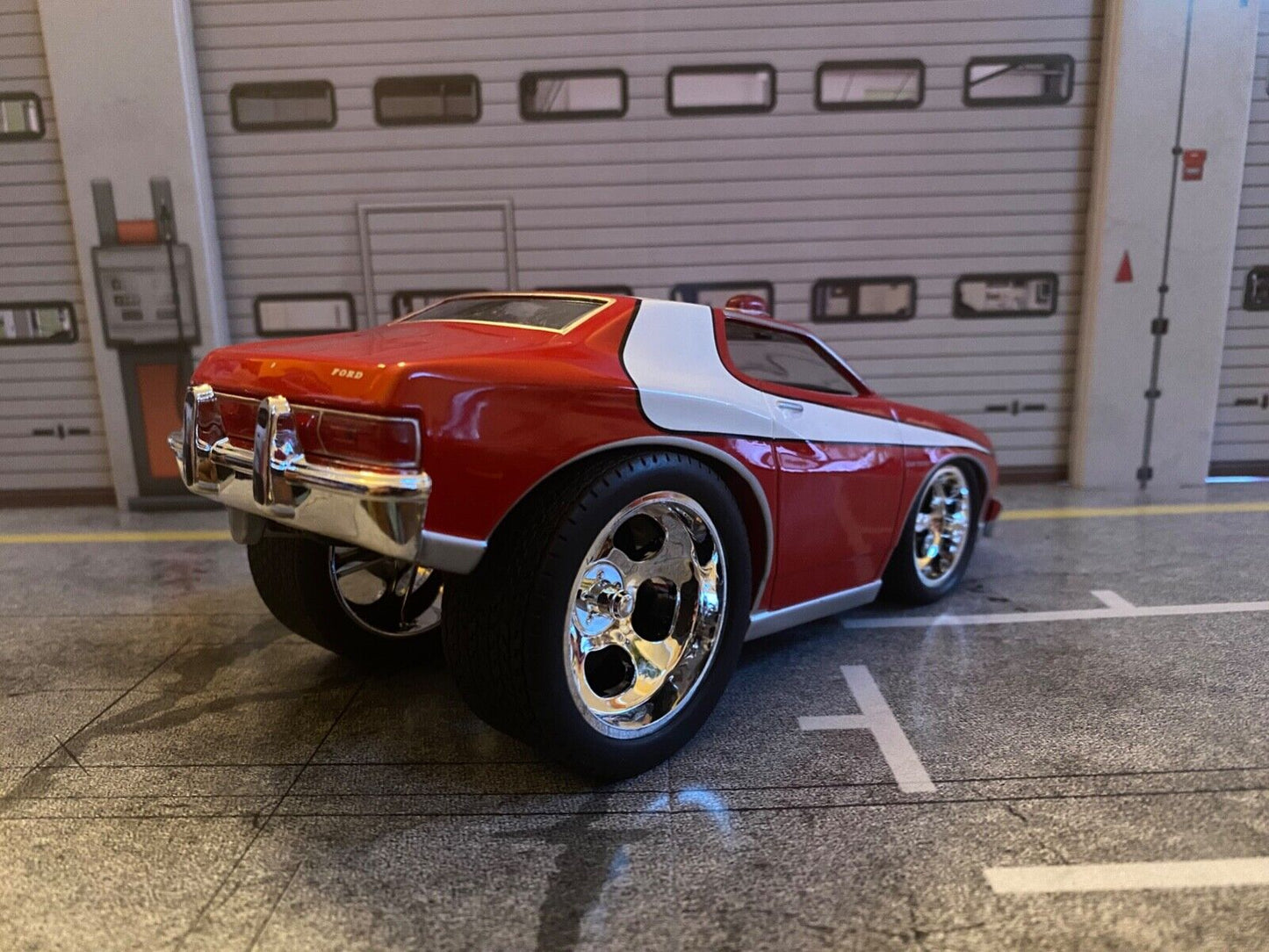 1976 Ford Gran Torino Starsky & Hutch ERTL Joyride Dragster Comic Style Neu 1:24