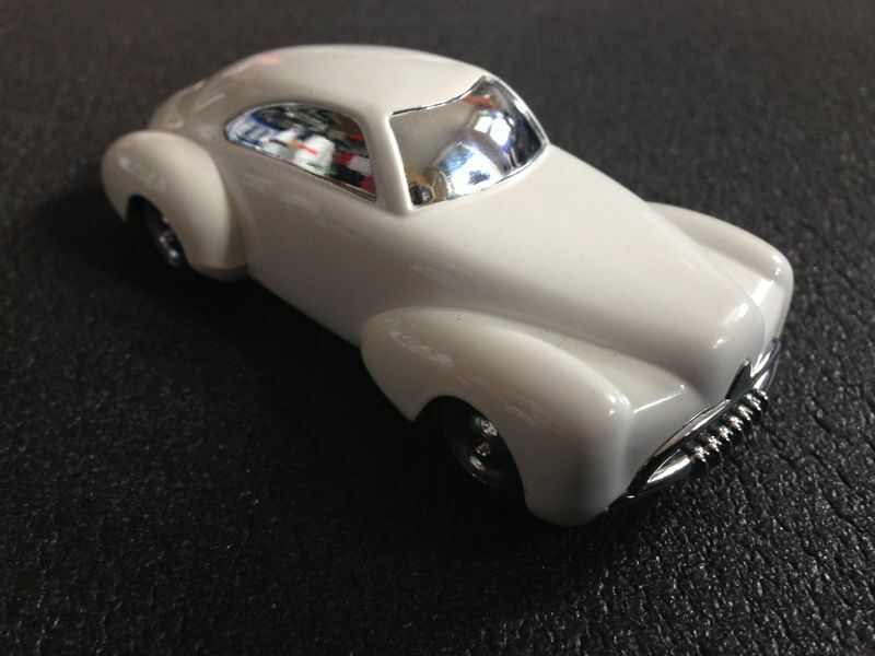 Holden Efijy Conept Car "Scultpure" ca. 9,5cm Metall white weiß
