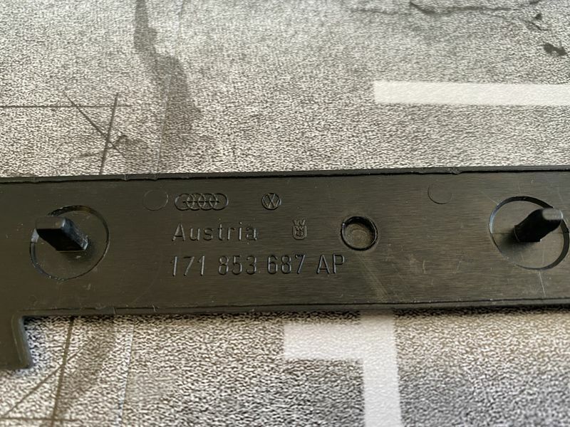 VW Golf 1 (Typ 17) SC - Emblem / Schild / Schriftzug / Zeichen 171853687AP