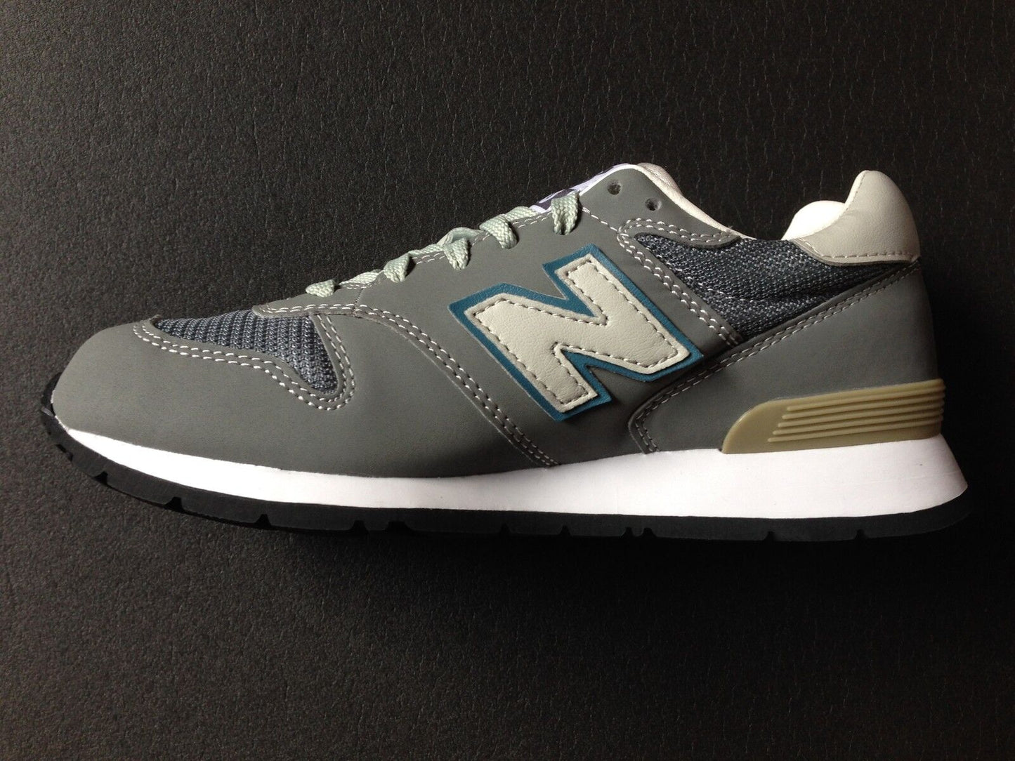 New Balance K1300JP 1300 vintage colourway new kids size US 3 UK 2,5 EUR 35
