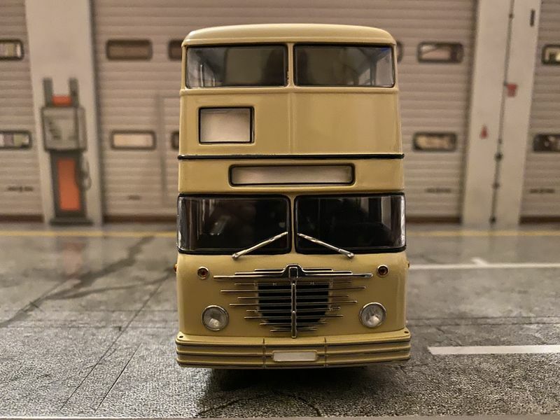 Büssing D2U BVG Bus Berlin Vorserienmuster Sample Muster Modell Minichamps 1:43