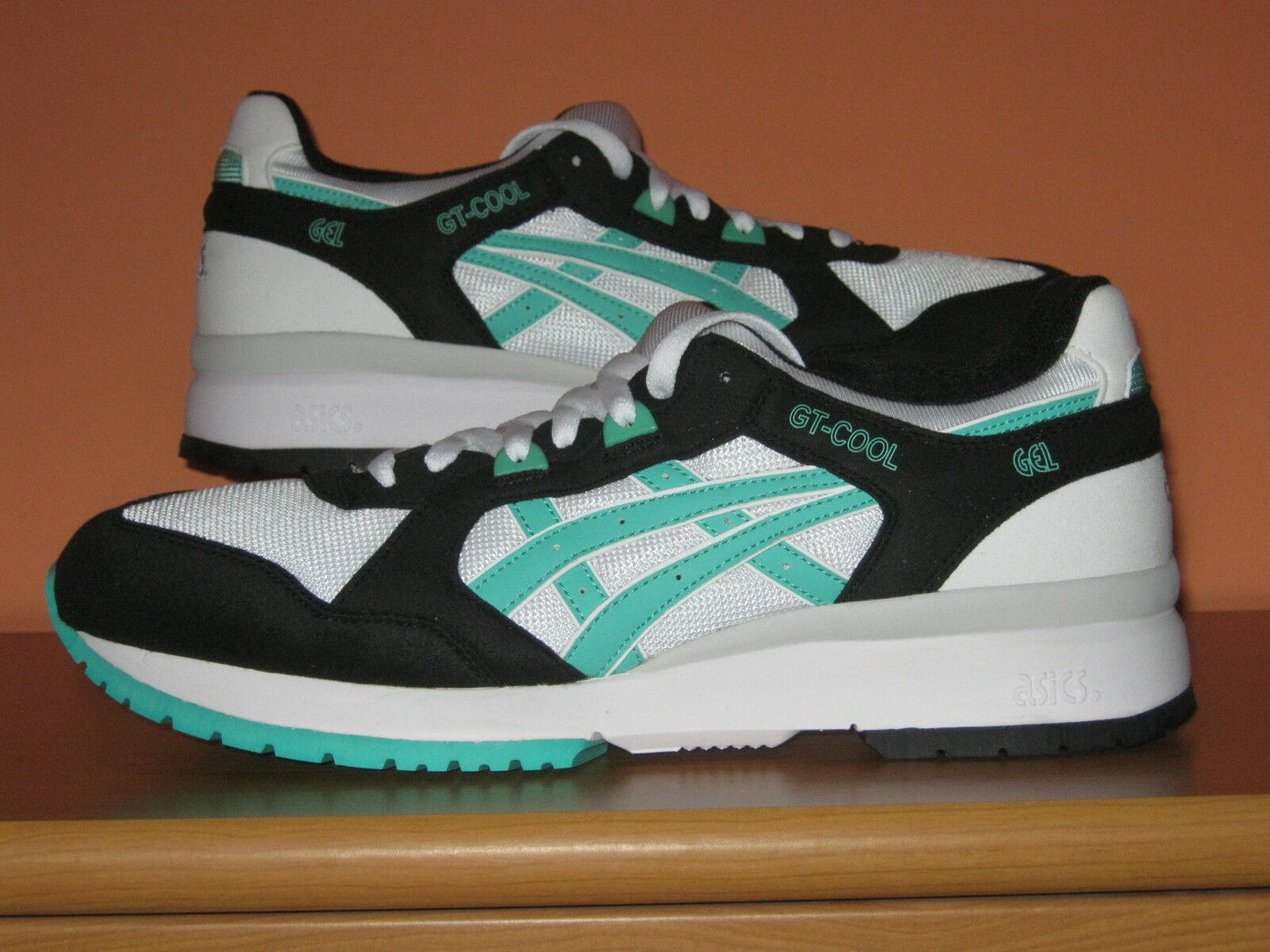 Asics Gel GT-Cool black/white/mint rare new in box US 12 UK 11 EUR 45,5