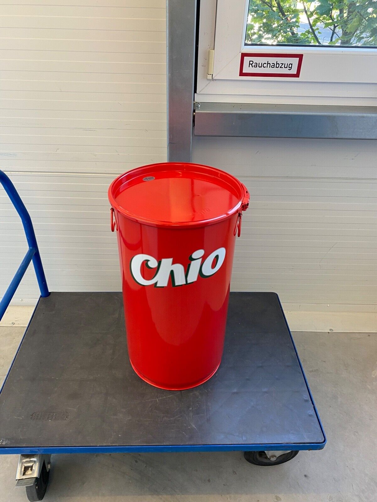 Chio Chips Tonne Grilltonne Höhe ca. 68 cm / Durchmesser ca. 38 cm NEU & SELTEN