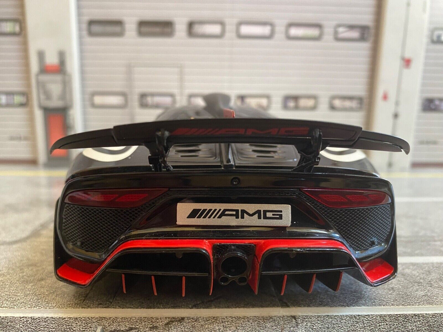 Mercedes-AMG One Sondermodell "55 Jahre AMG" DieCast NZG (A) Neu in OVP new 1:18