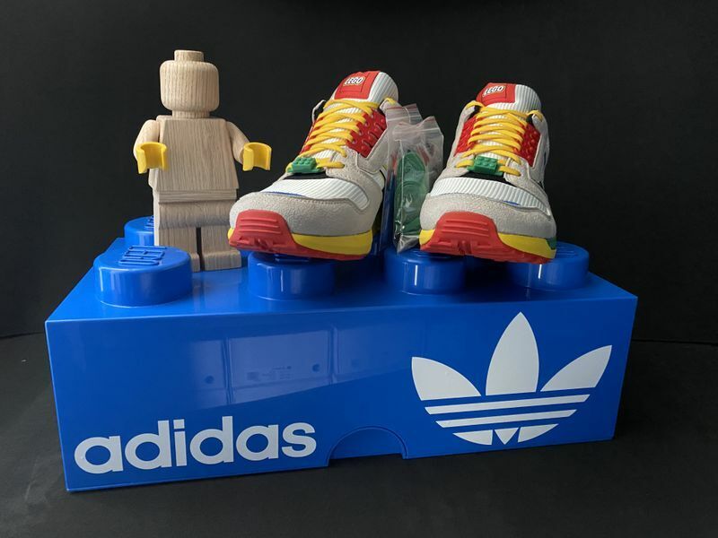 Adidas ZX 8000 x LEGO mit Lego-Box und Holzfigur FZ3482 US 12 UK 11,5 EUR 46 ⅔