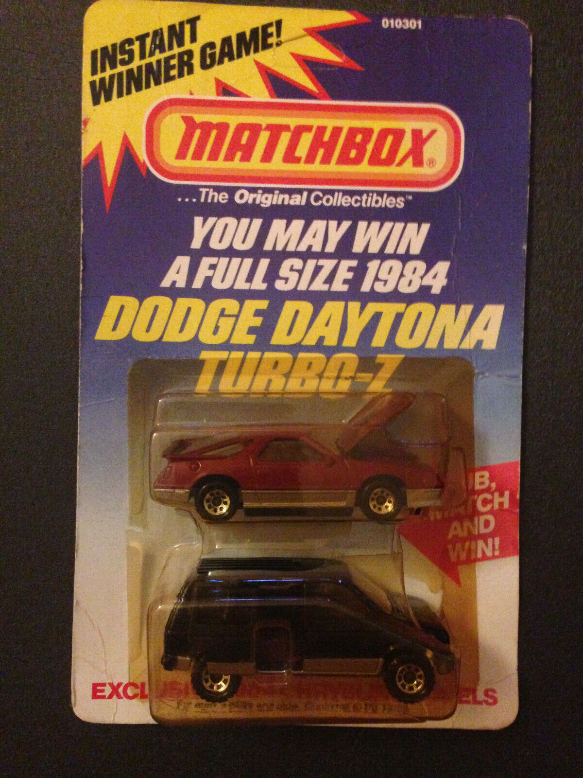 Matchbox Eclusive USA 1984 Chrysler Models Set Dodge Daytona Turbo-Z + Caravan