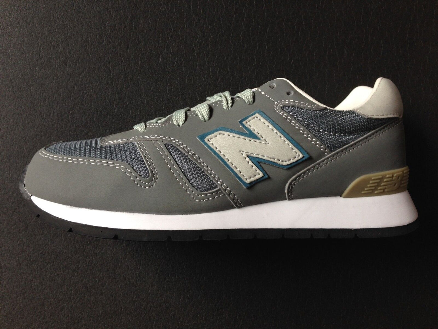 New Balance K1300JP 1300 vintage colourway new kids size US 2,5 UK 2, EUR 34,5