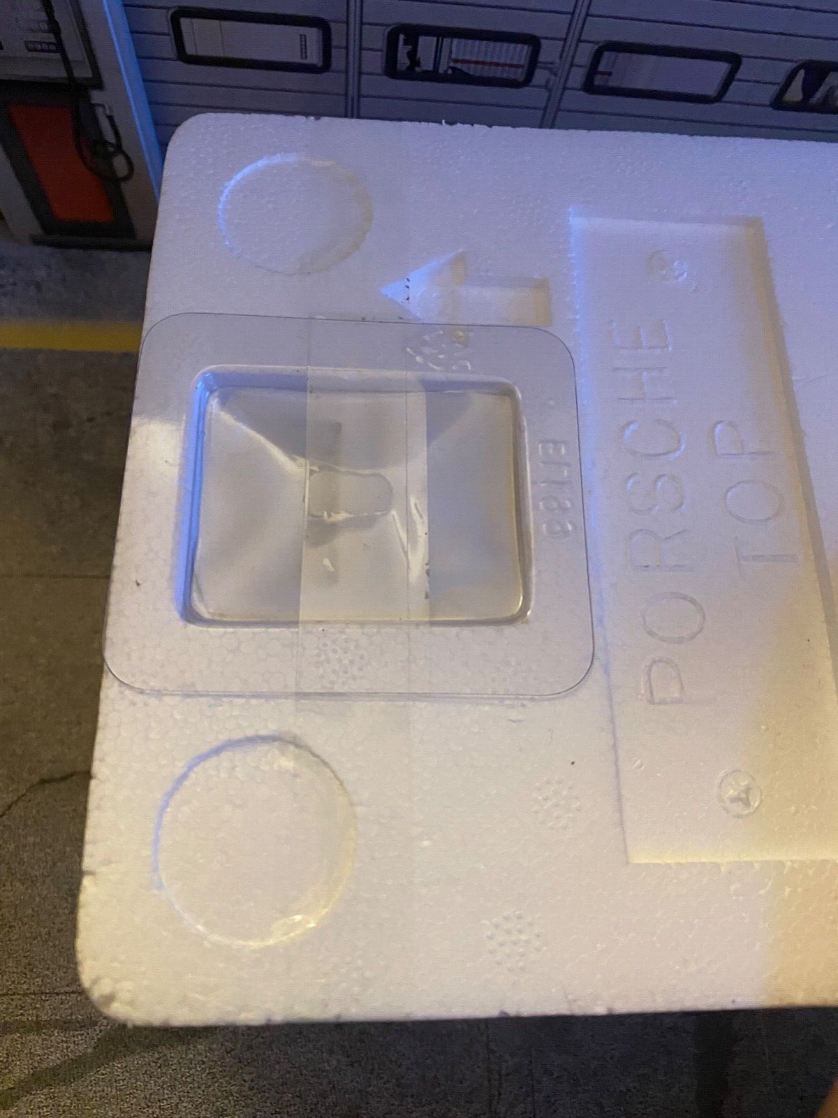 Porsche Carrera 6 (906) Dealer Edition Minichamps Neu in OVP new in box  1:18