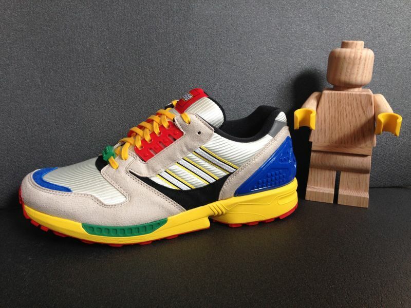 Adidas ZX 8000 x LEGO mit Lego-Box und Holzfigur FZ3482 US 12 UK 11,5 EUR 46 ⅔