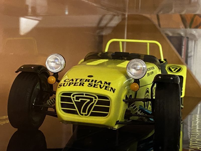 Caterham Super Seven JPE Lotus Factory Built 1of 6 + Acryl Display Tamiya 1:12