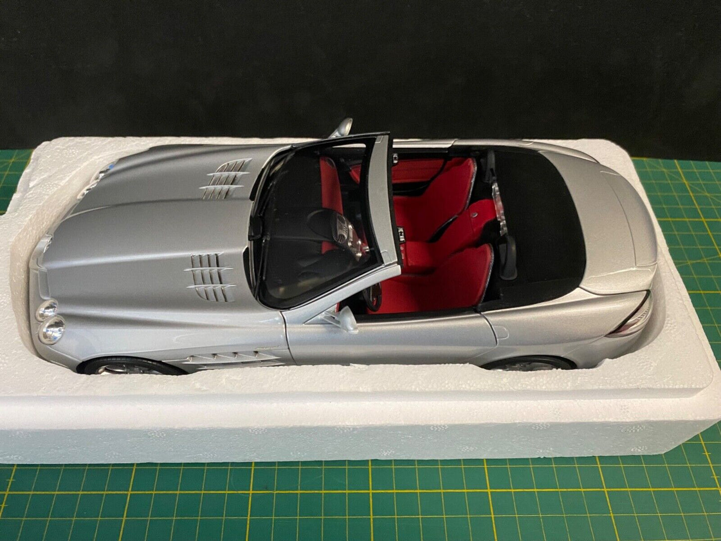 Mercedes Benz SLR McLaren Roadster 2007 silber Minichamps Neu in OVP new 1:18