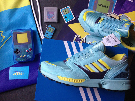Adidas ZX 8000 Aqua EG8784 Neu new US 12 UK 11,5 EUR 46 ⅔ + Nintendo Gameboy Set