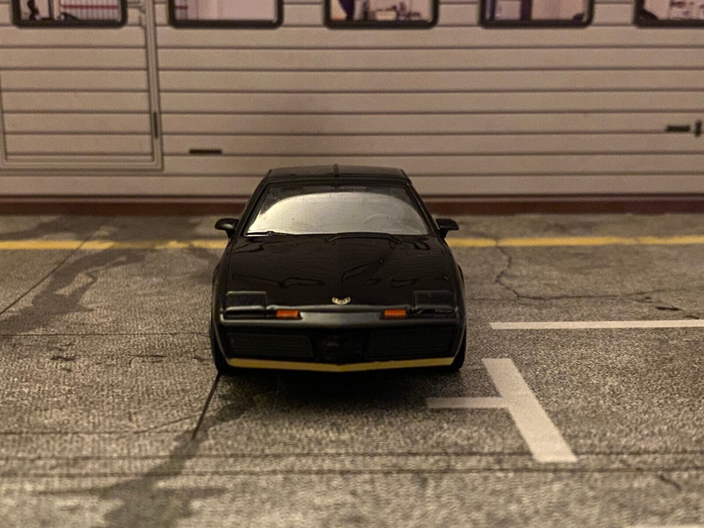 Michael Long´s Pontiac Firebird before Michael Knight´s KITT Knight Rider 1:43