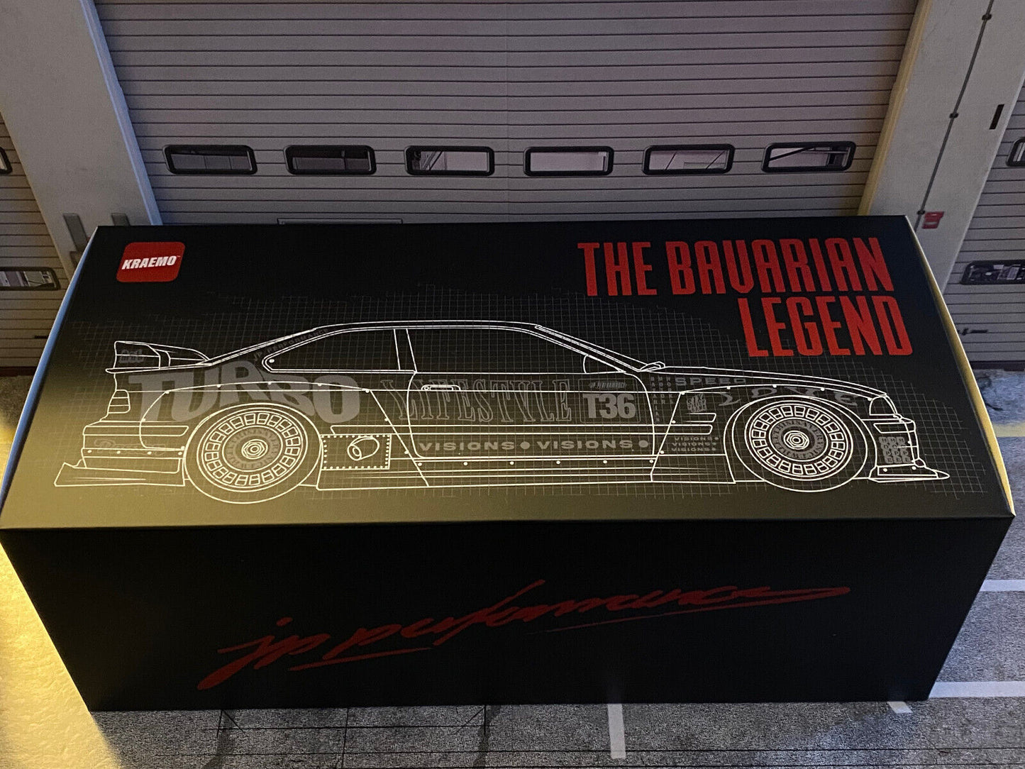 BMW 3er EX320 JP Performance KRAEMO The Bavarian Legend 1:18