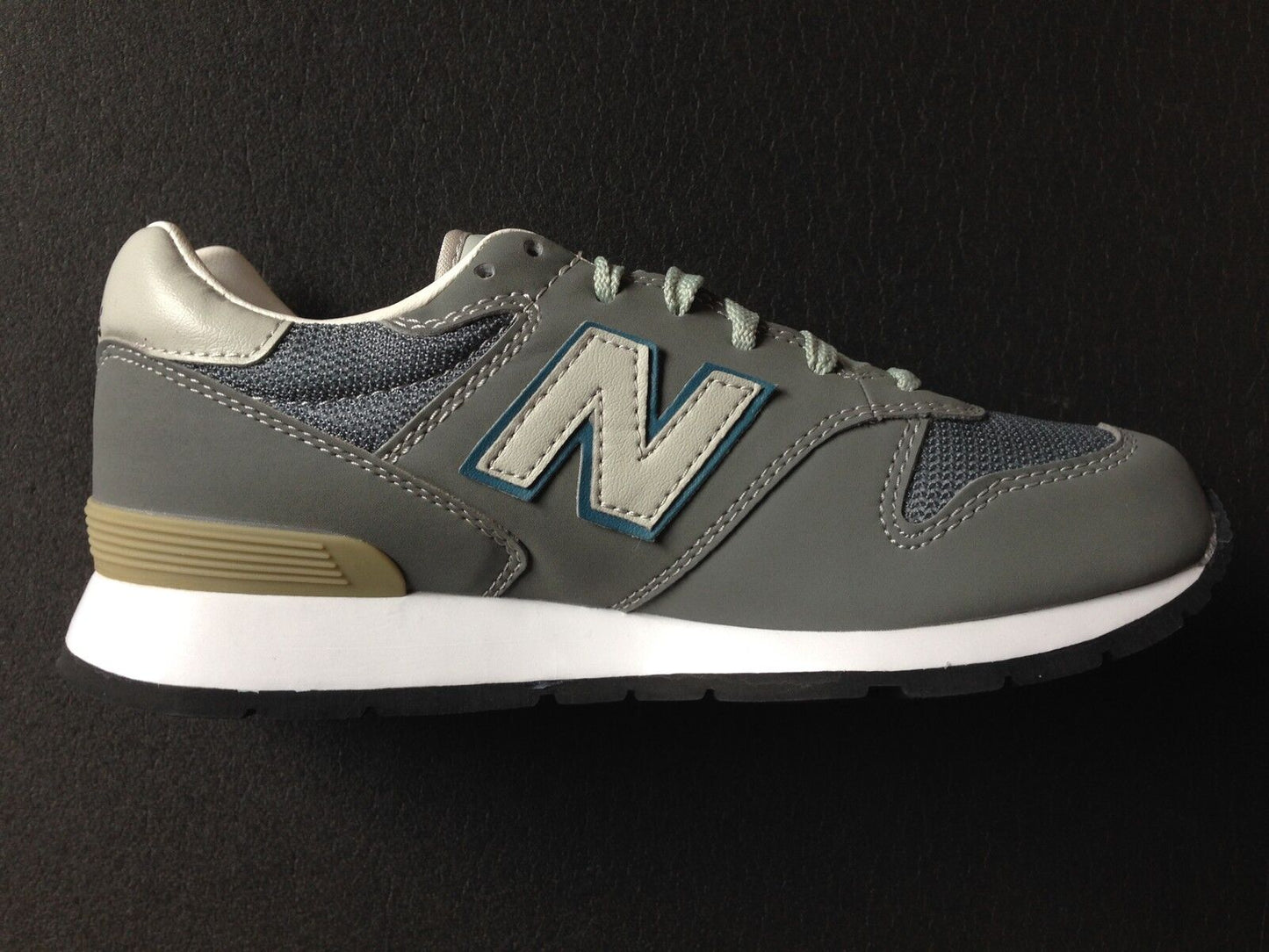 New Balance K1300JP 1300 vintage colourway new kids size US 2,5 UK 2, EUR 34,5