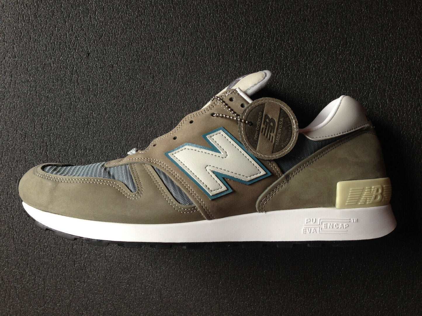 New Balance M1300JP3 1300 +"Mortgage The House" T-Shirt & bag US 12 UK 11,5 EUR 46,5