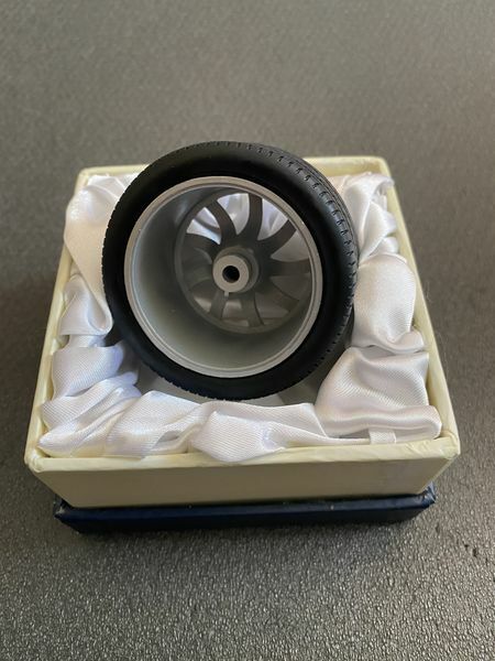 CMC Felge Techno Classica 2006 für Mercedes Benz McLaren SLR mit Nabenlogo 1:12