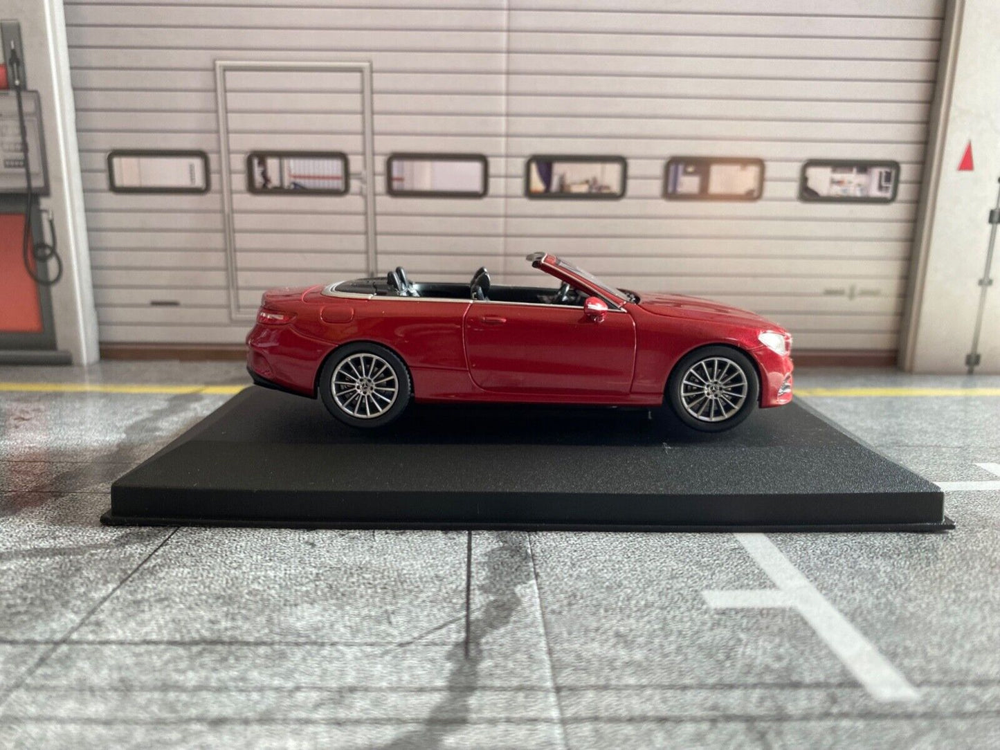Mercedes Benz E-Klasse Cabriolet Mercedes Benz IAA 2017 I-Scale 1:43