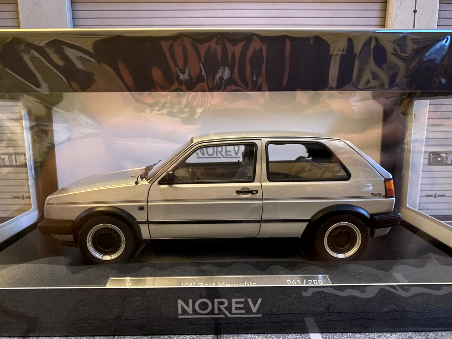 VW Golf II Memphis 1988 Silbergrau Metallic "200 EXCLU WEB" 188560 Norev 1:18