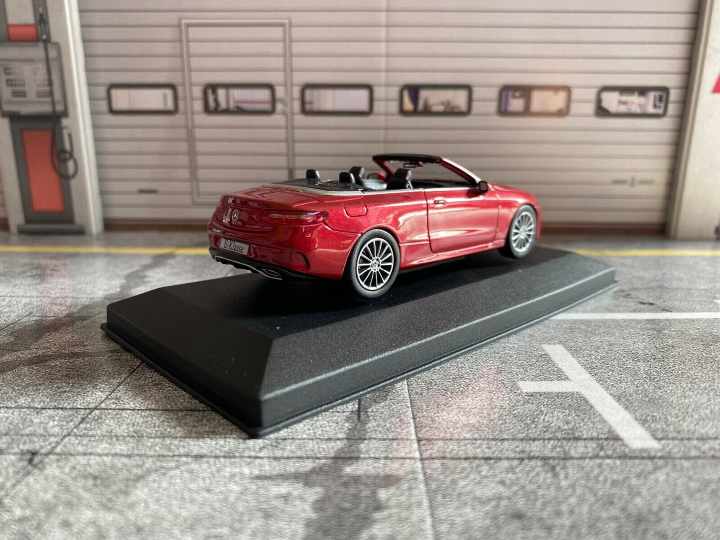 Mercedes Benz E-Klasse Cabriolet Mercedes Benz IAA 2017 I-Scale 1:43
