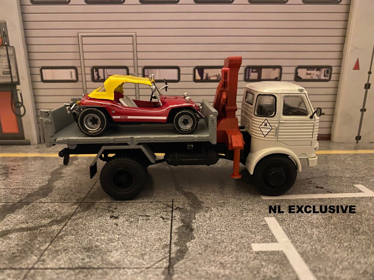 Puma Dune Buggy + Lkw BUD SPENCER & TERENCE HILL Zwei wie Pech und Schwefel 1:43