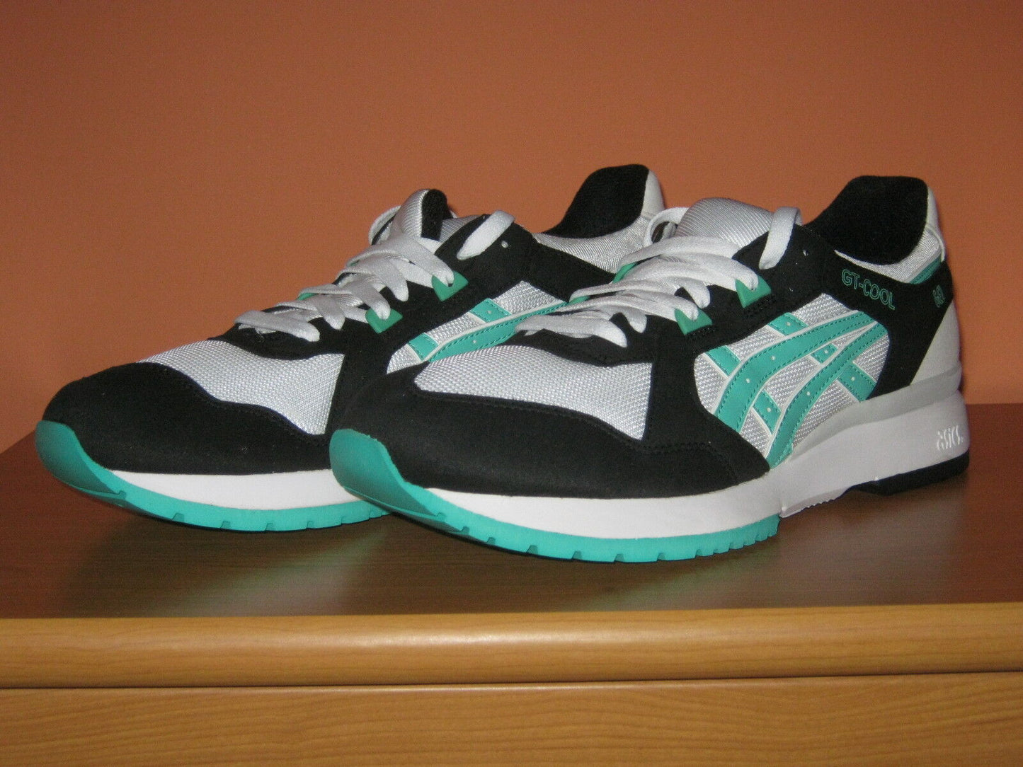 Asics Gel GT-Cool black/white/mint rare new in box US 12 UK 11 EUR 45,5