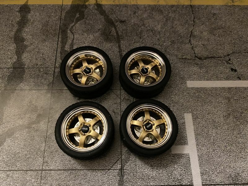 Kompletträder in Aluoptik Felgen Tuning Umbau Diorama Code 3 RDM neu C 1:18