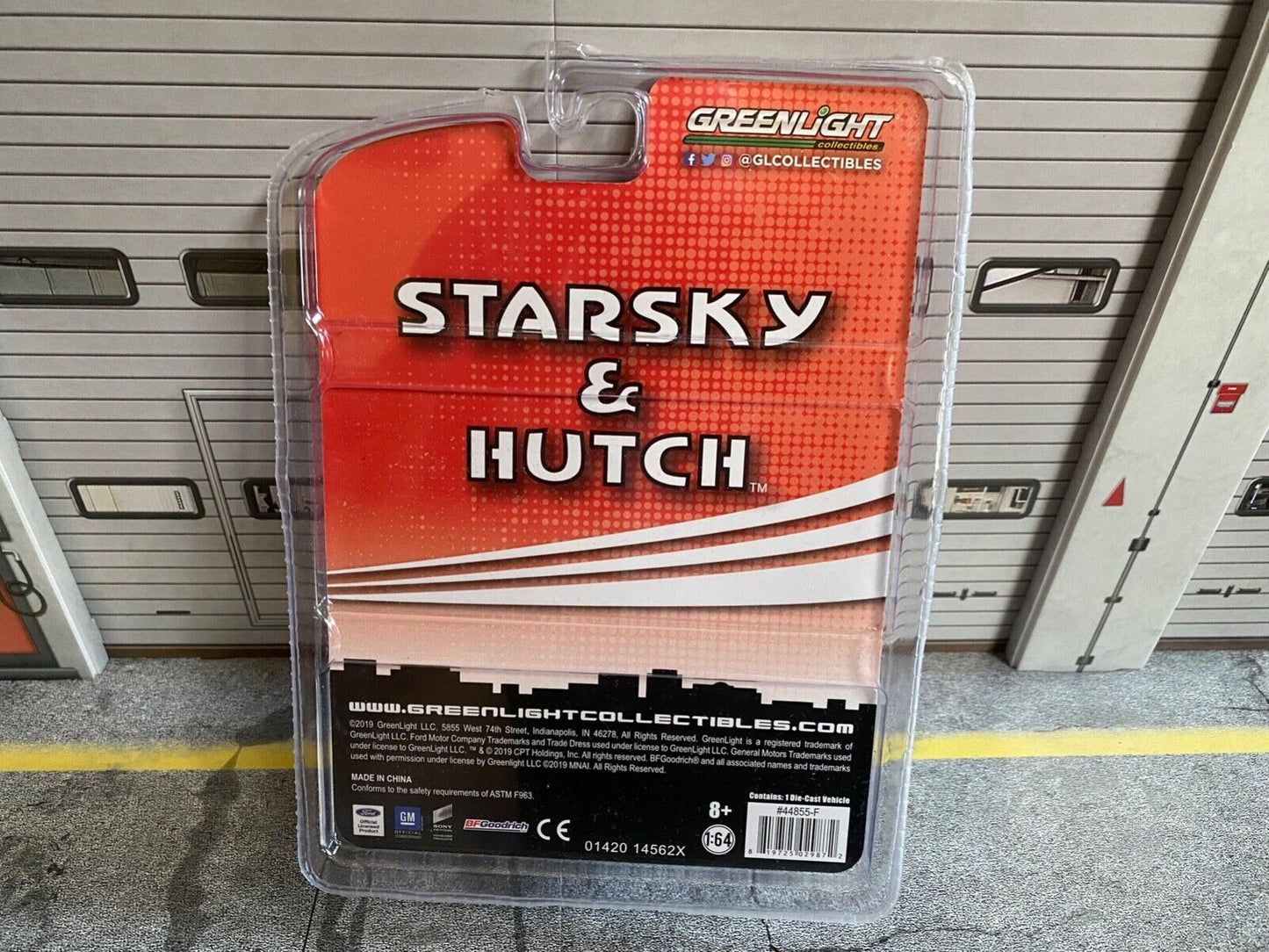 Starsky & Hutch Ford Gran Torino dirty Version green rims Grenlight 44855-F 1:64