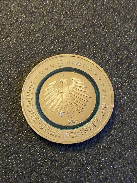 5 EURO 2020 "Subpolare Zone" durchsichtiger Polymerring Prägestätte F